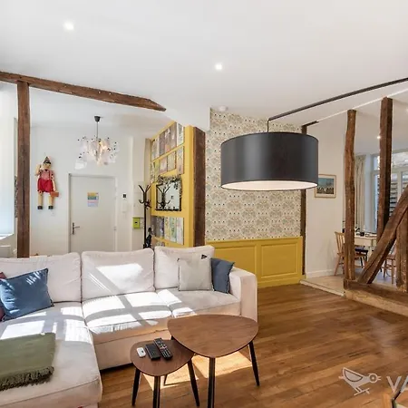 T2 Les Marionnettistes, 3 People, Baby Equipment Διαμέρισμα